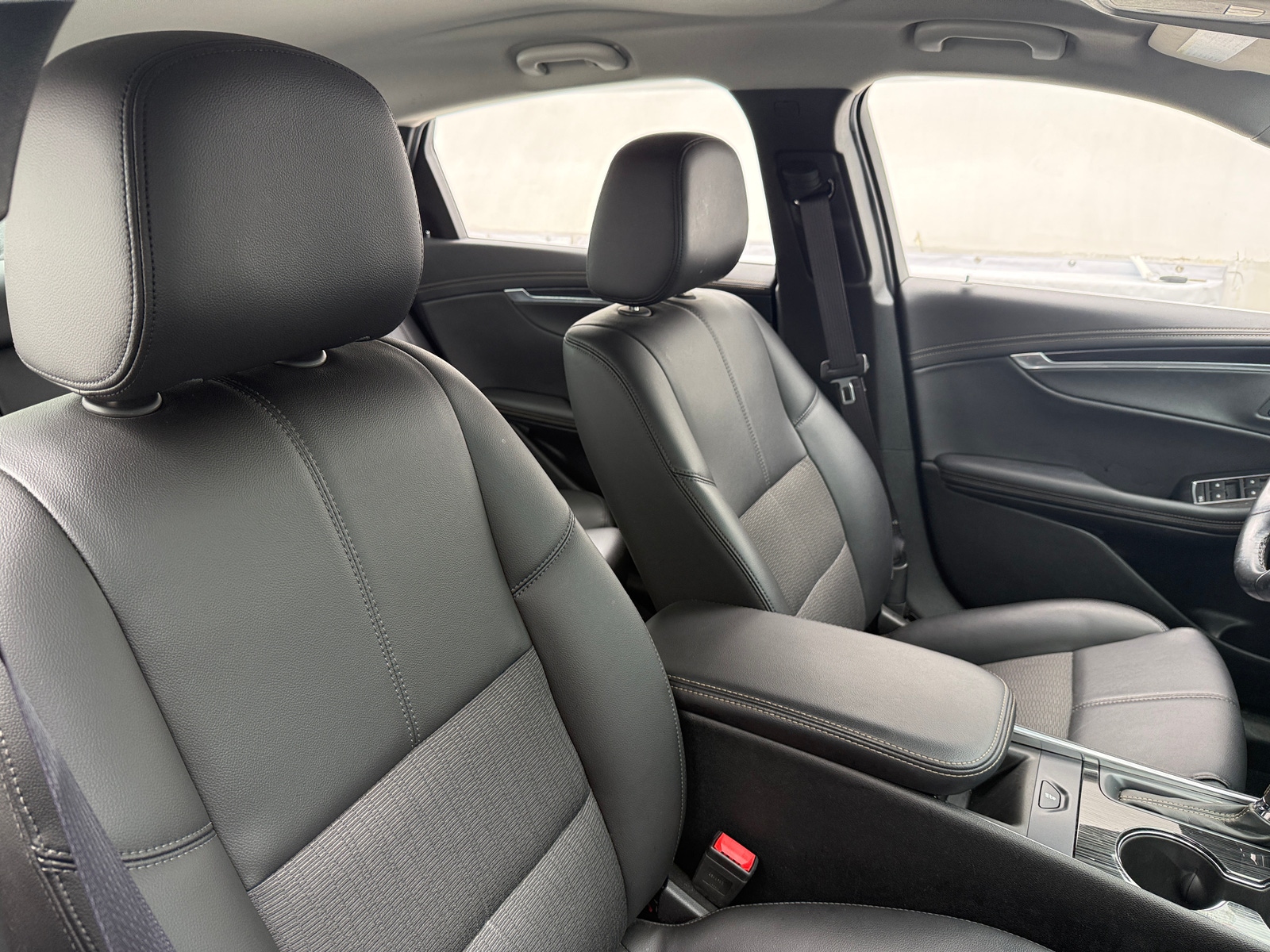 Thumbnail: 2017 Chevrolet Impala - 2