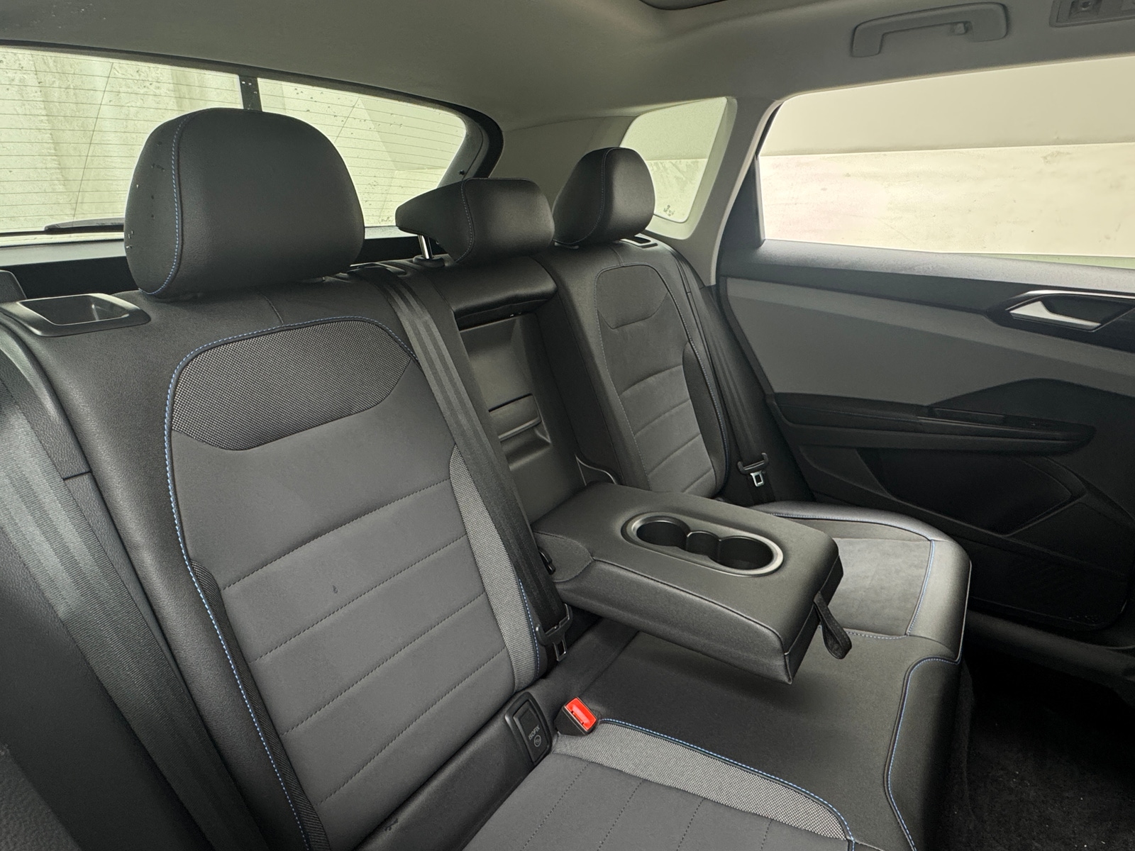 Thumbnail: 2024 Volkswagen Taos - 5