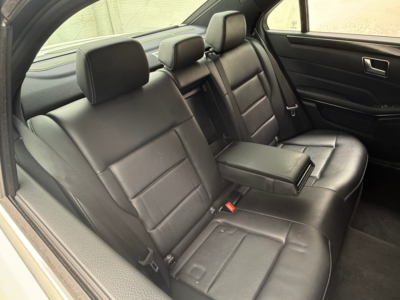 Thumbnail: 2016 Mercedes-Benz E-Class - 5