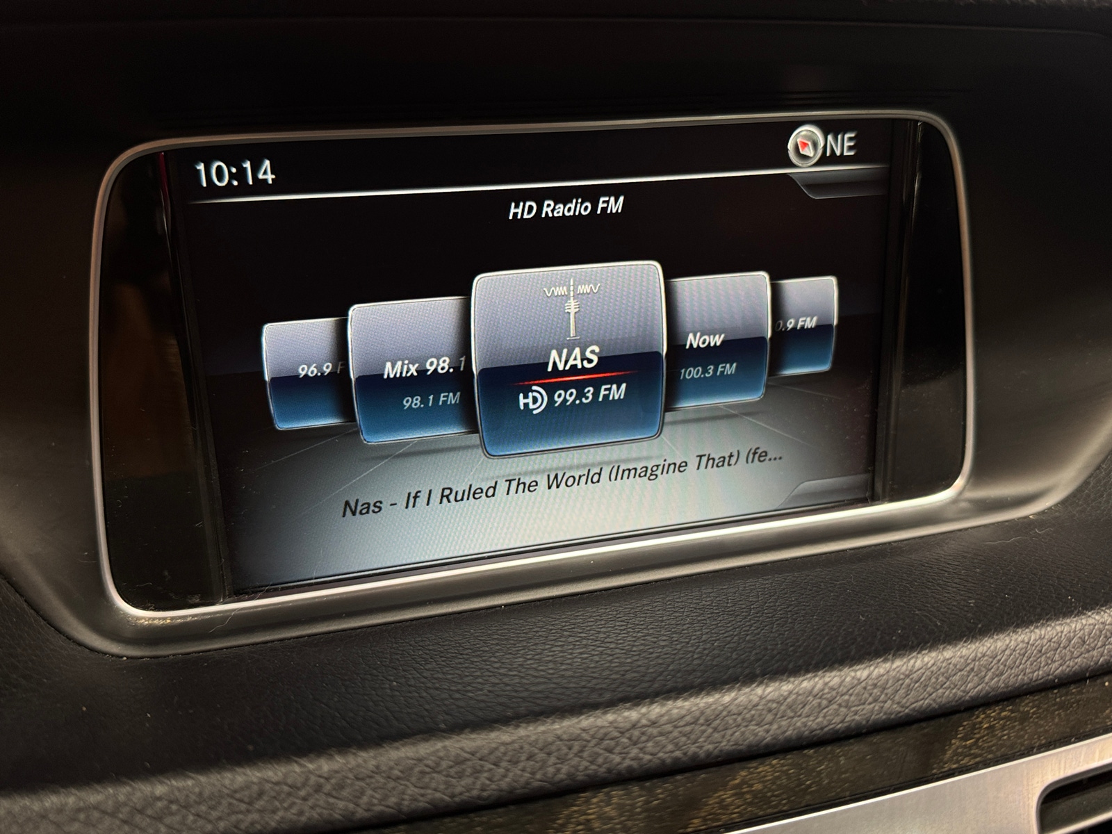 Thumbnail: 2016 Mercedes-Benz E-Class - 3