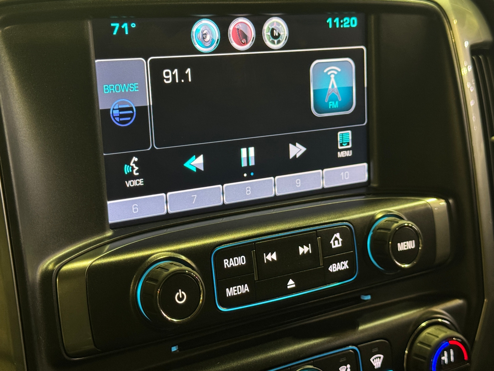 Thumbnail: 2015 Chevrolet Silverado 1500 - 4