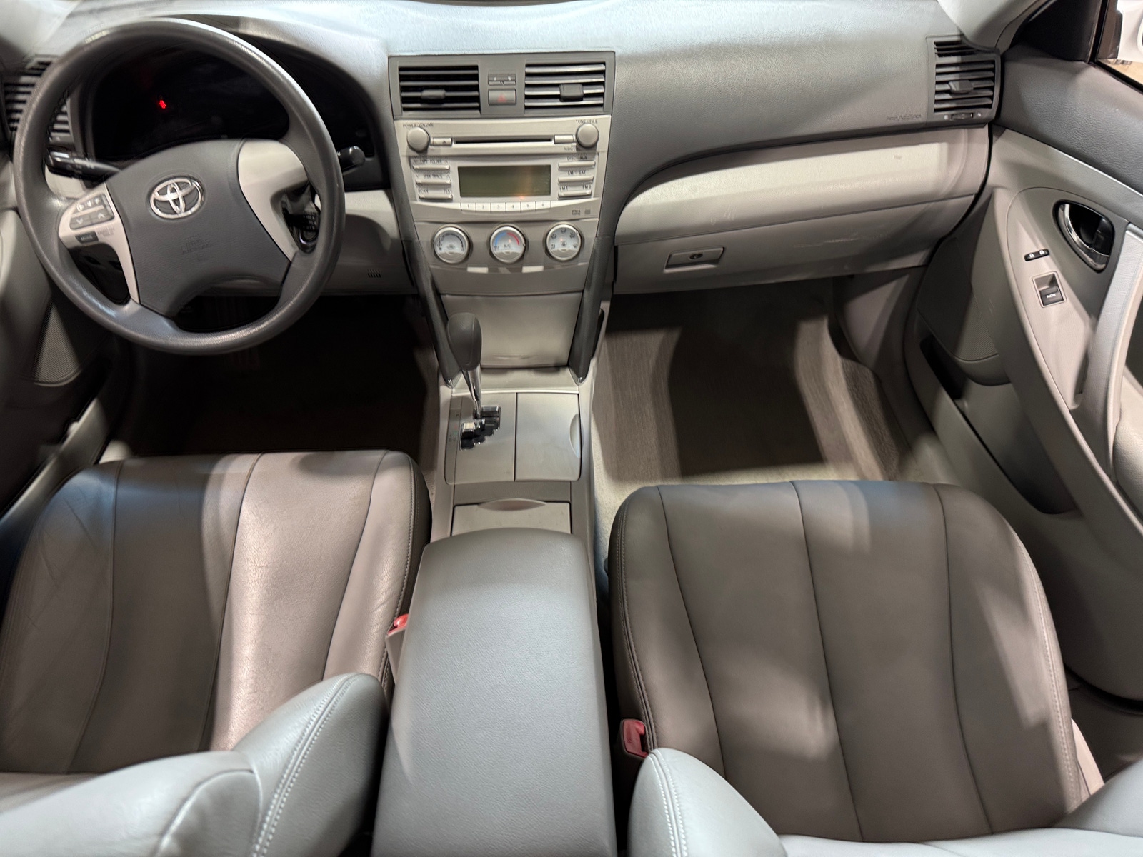 Thumbnail: 2011 Toyota Camry - 3