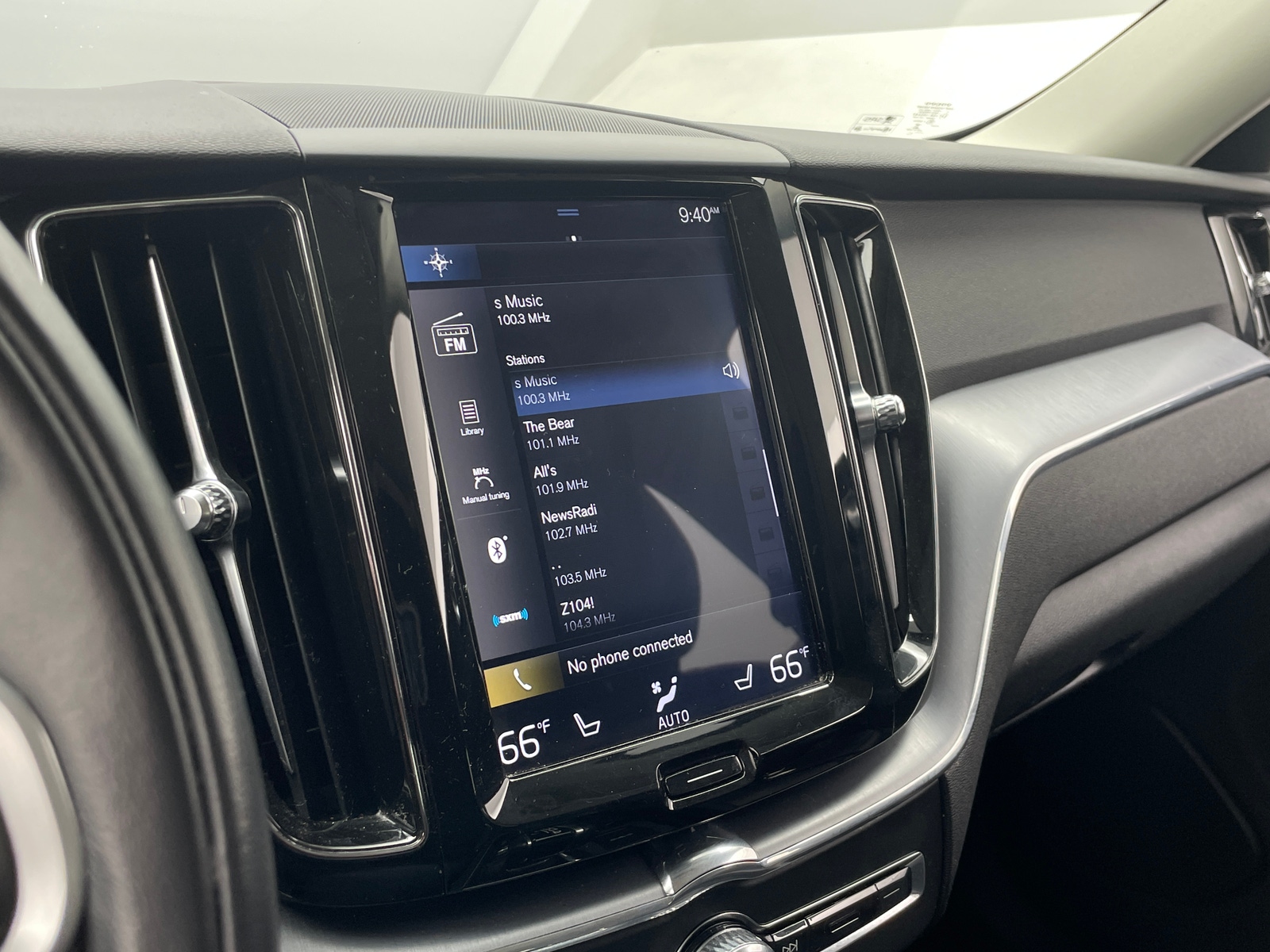 Thumbnail: 2019 Volvo XC60 - 3