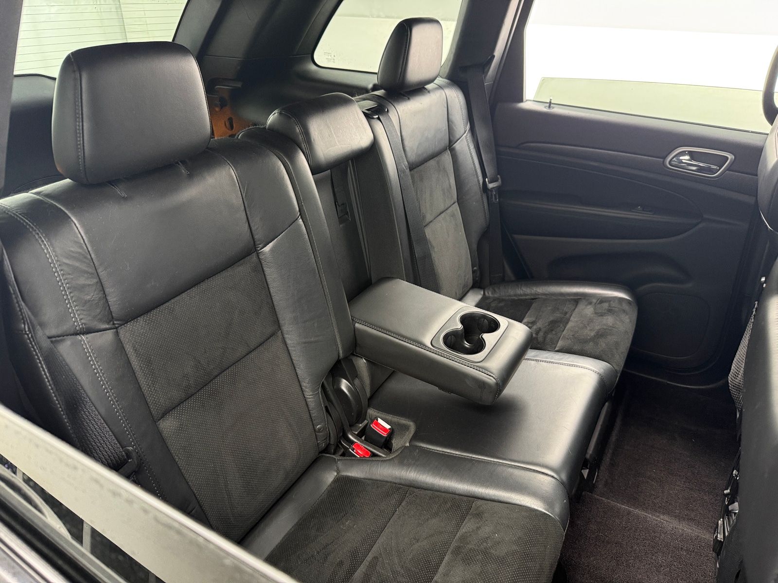 Thumbnail: 2018 Jeep Grand Cherokee - 6