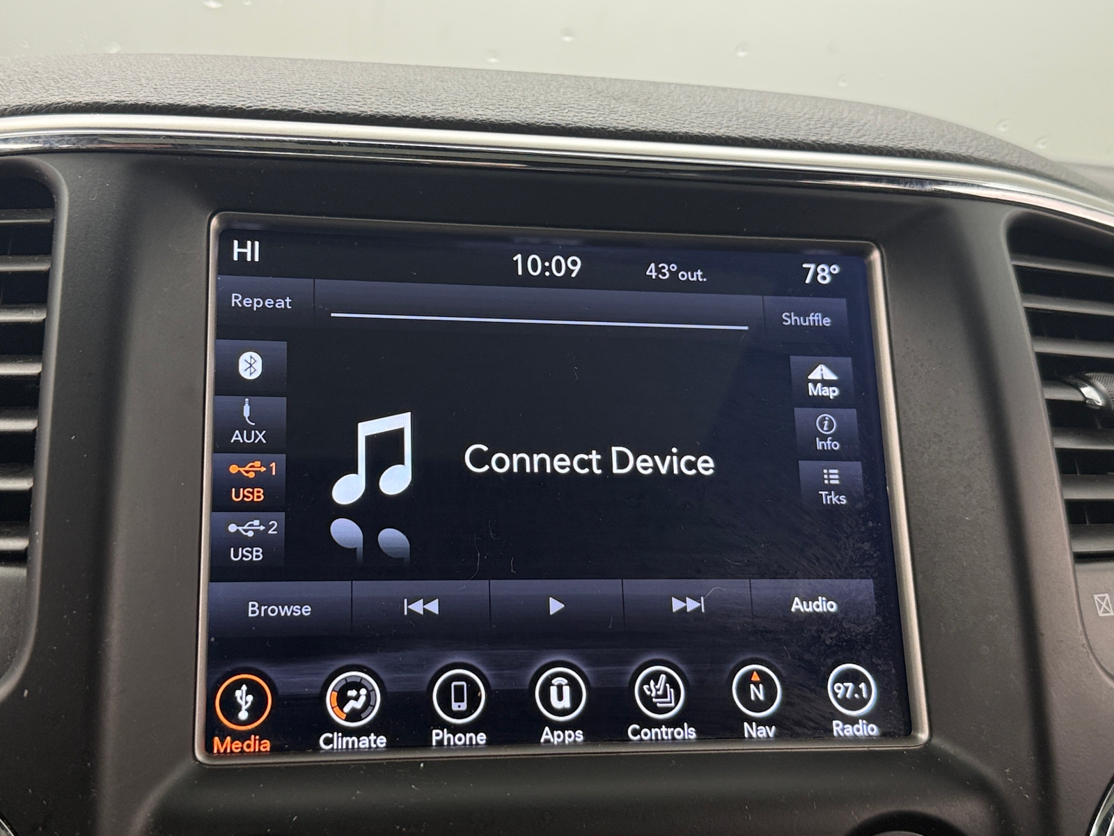 Thumbnail: 2018 Jeep Grand Cherokee - 4