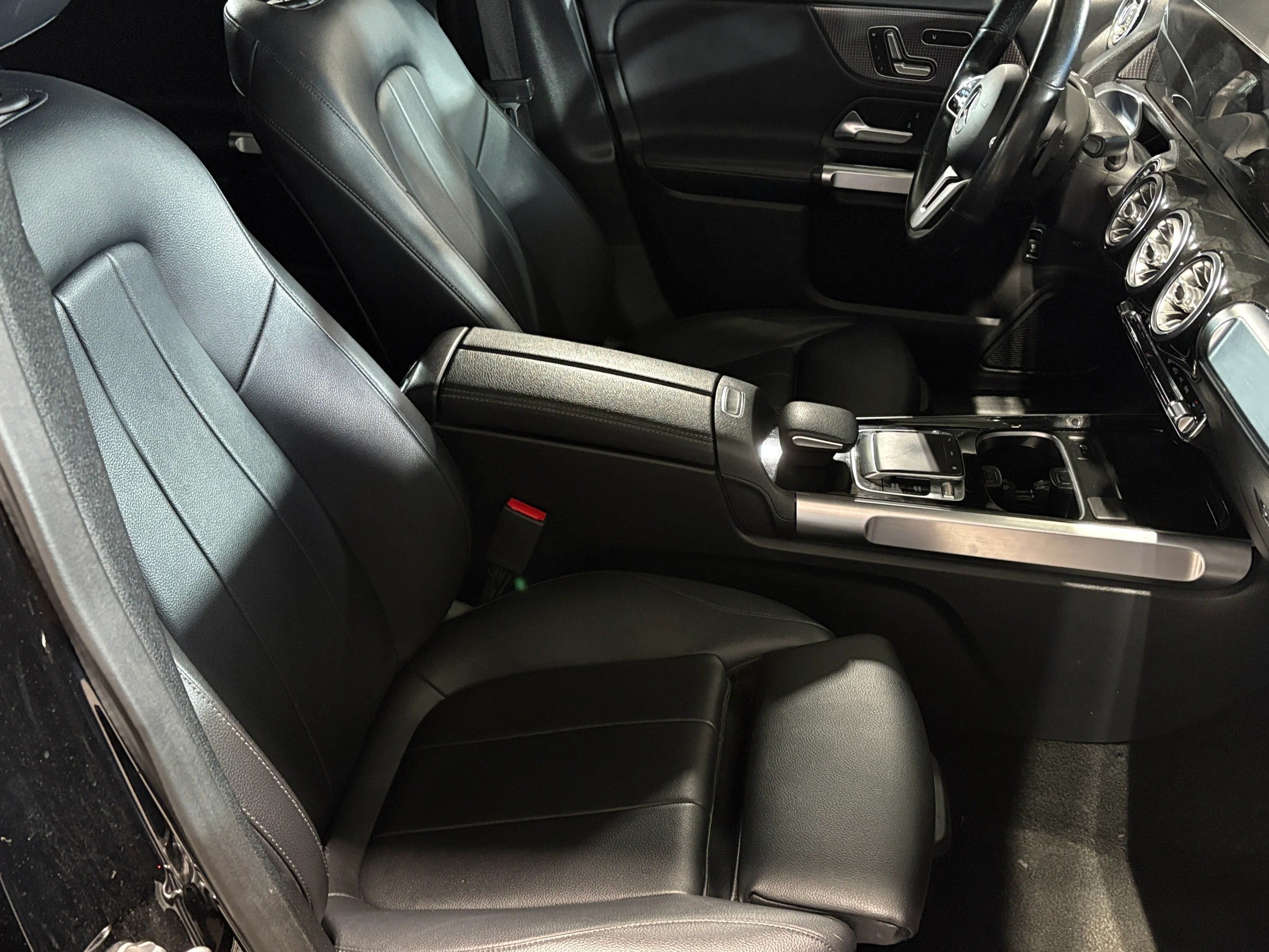 2020 Mercedes-Benz GLB