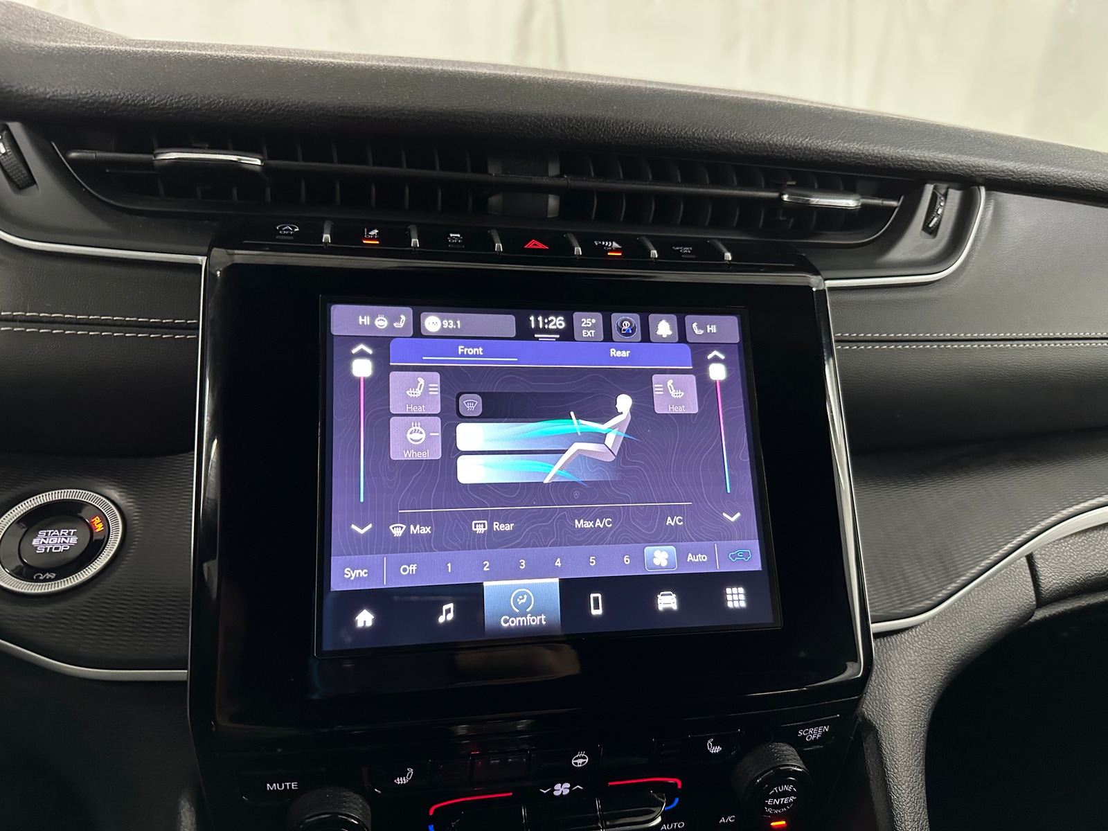 Thumbnail: 2024 Jeep Grand Cherokee L - 4