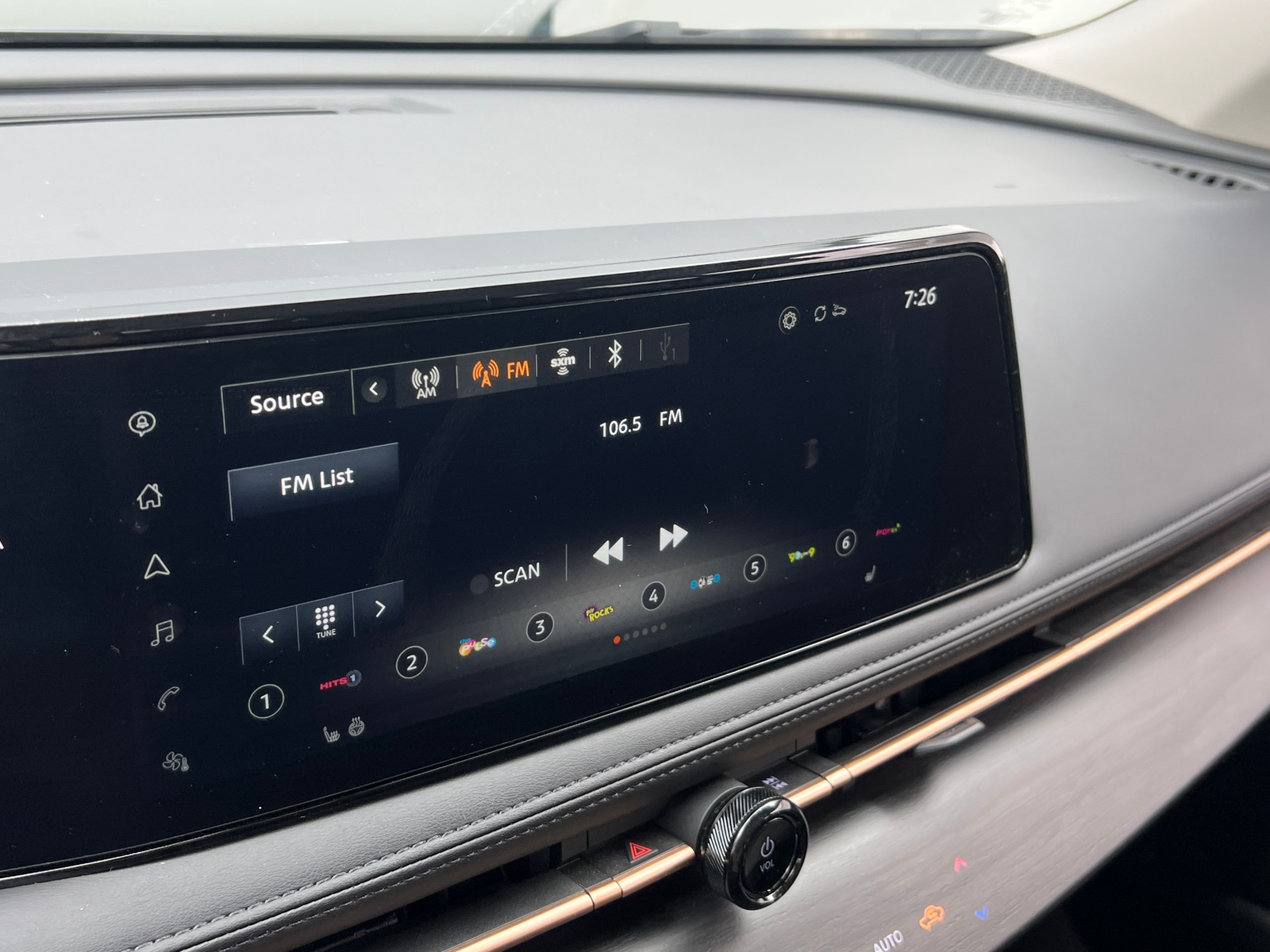 Thumbnail: 2023 Nissan Ariya - 3