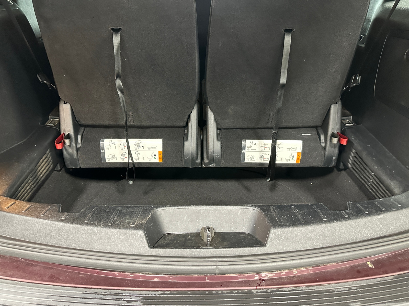 Thumbnail: 2019 Ford Explorer - 7