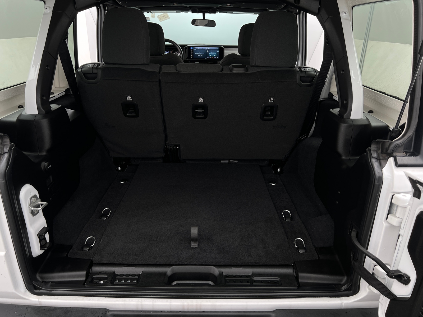 Thumbnail: 2024 Jeep Wrangler - 7