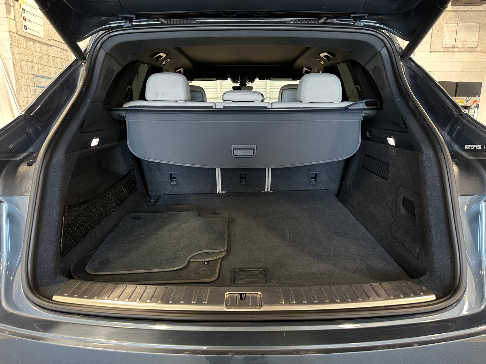 Thumbnail: 2019 Porsche Cayenne - 6