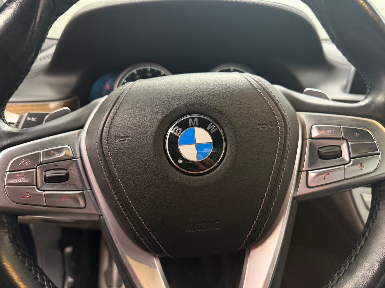 Thumbnail: 2018 BMW 7 Series - 4