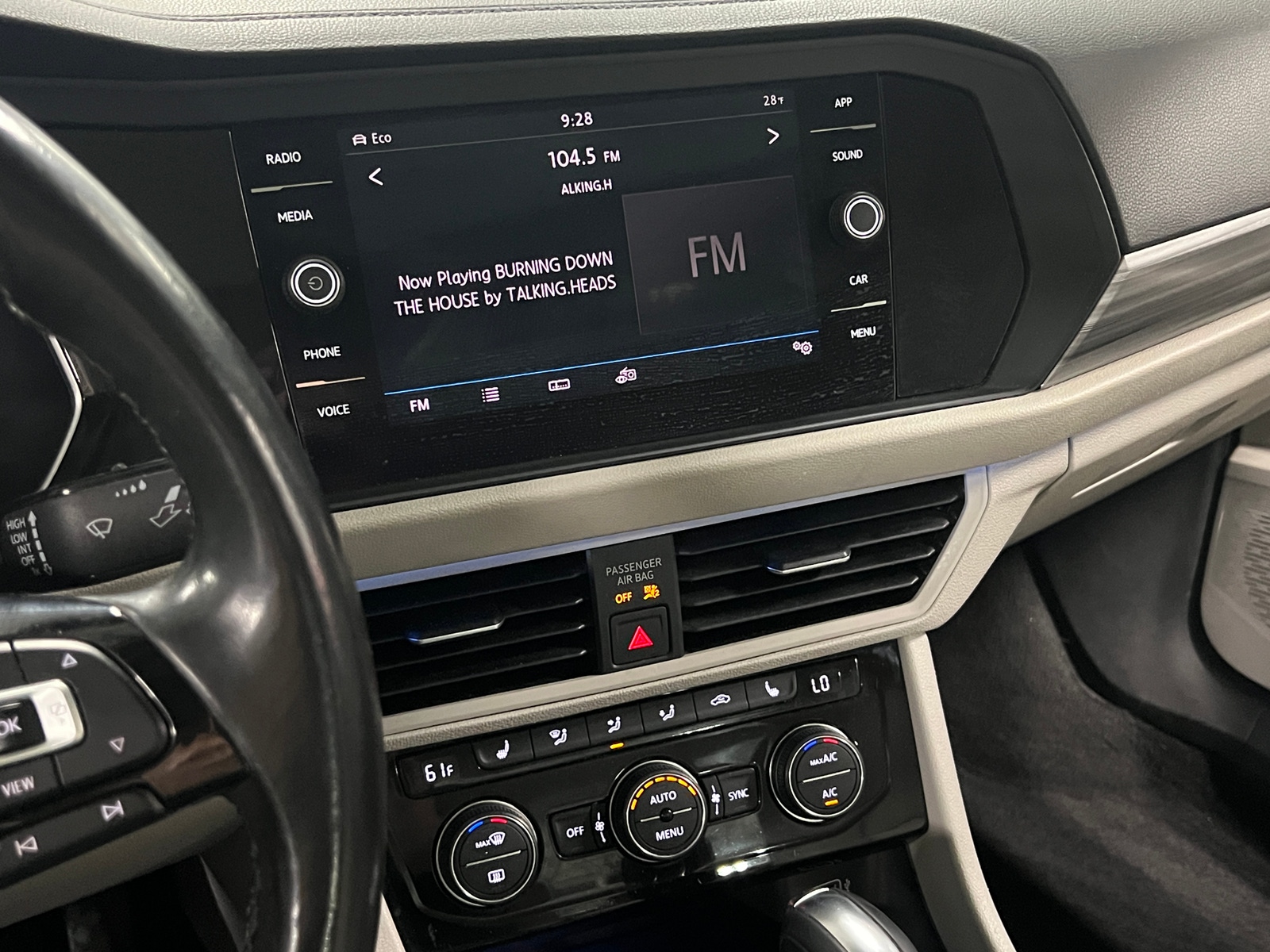 Thumbnail: 2019 Volkswagen Jetta - 3