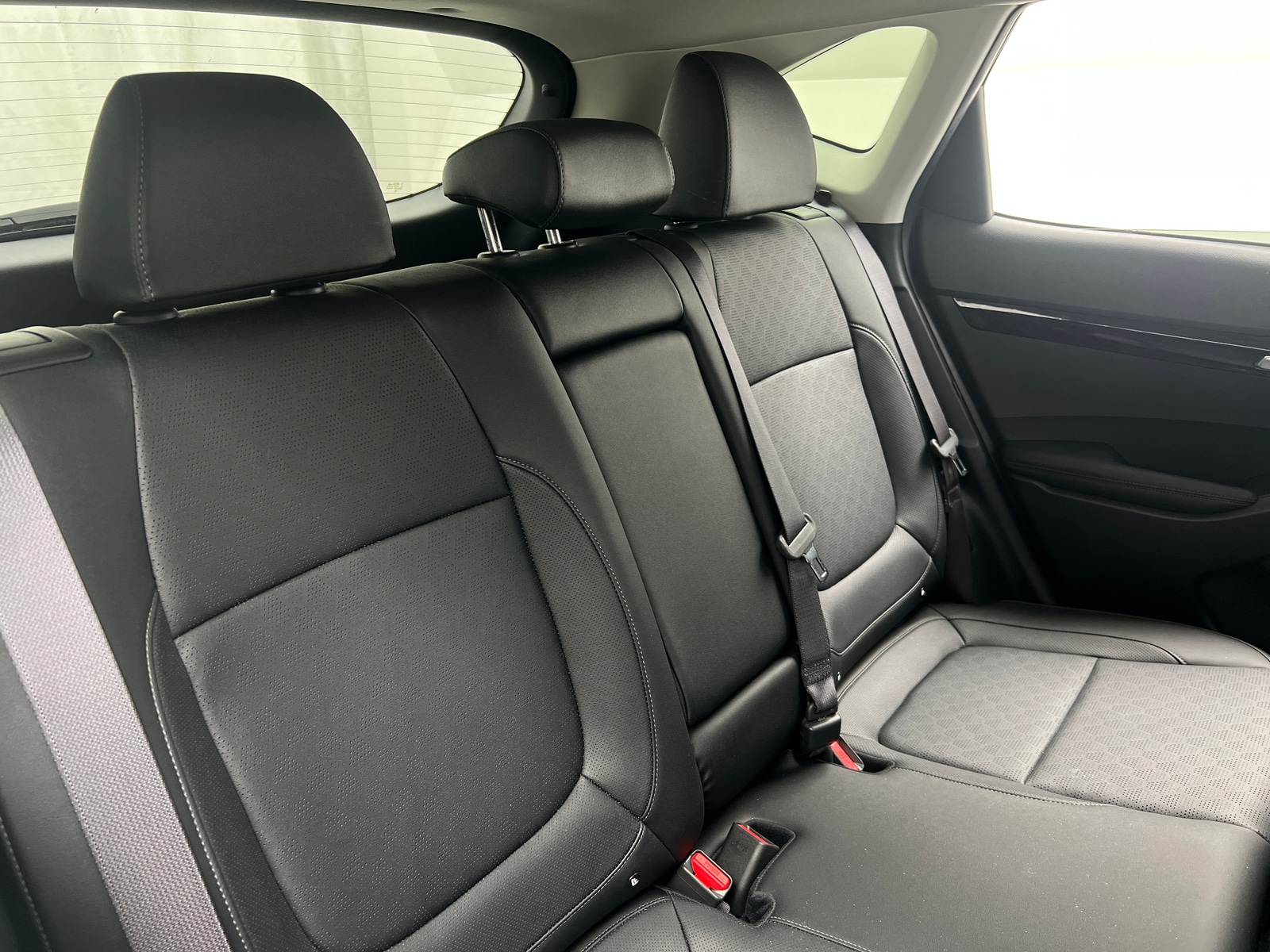 Thumbnail: 2021 Kia Seltos - 5