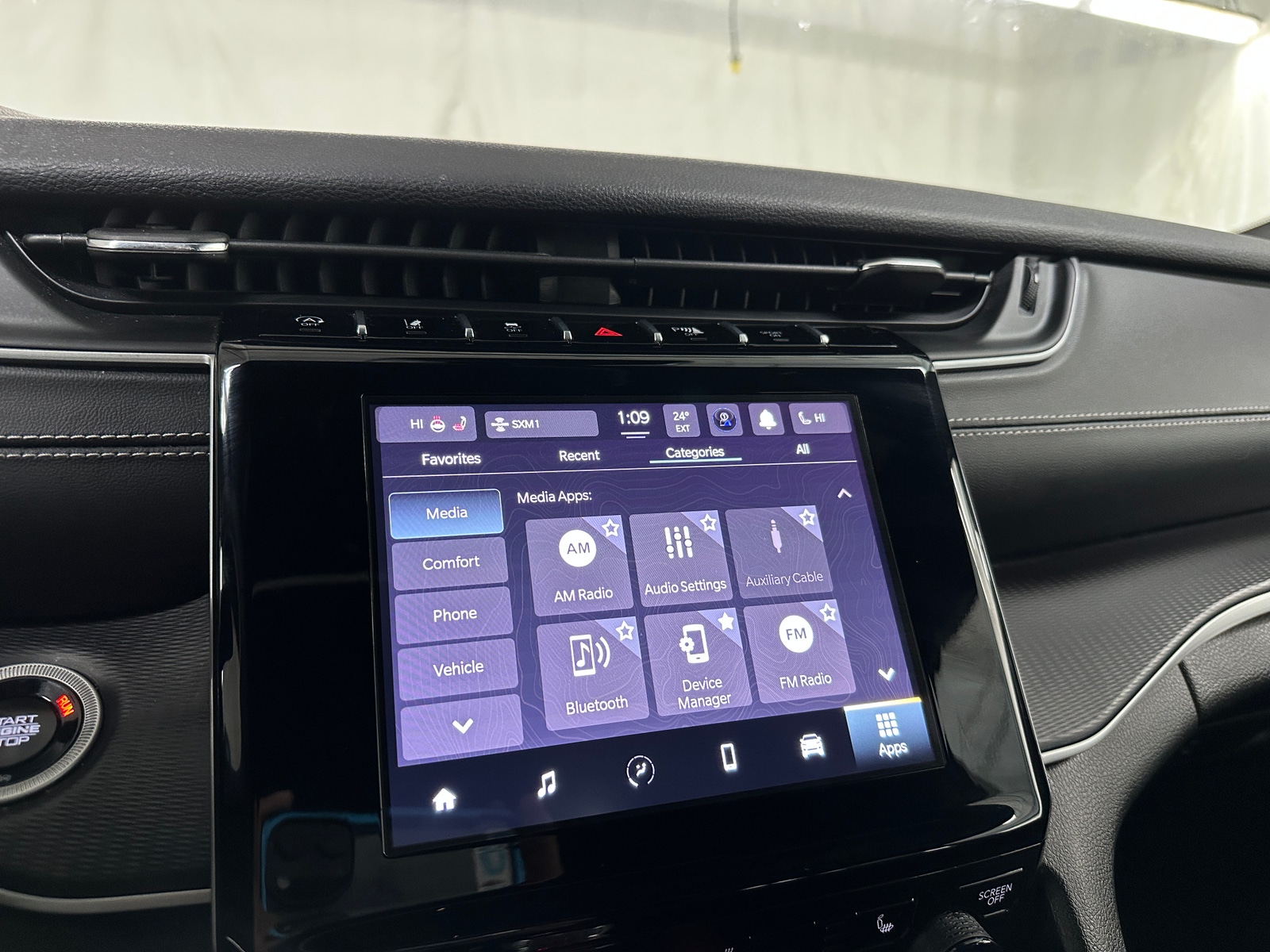 Thumbnail: 2024 Jeep Grand Cherokee L - 4