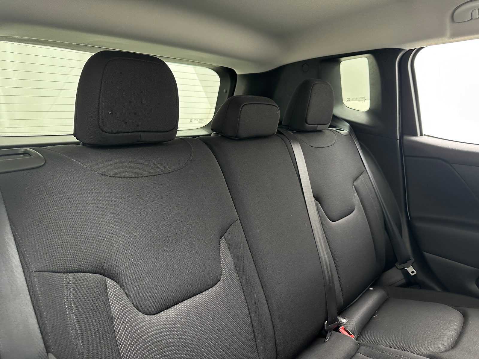 Thumbnail: 2023 Jeep Renegade - 6