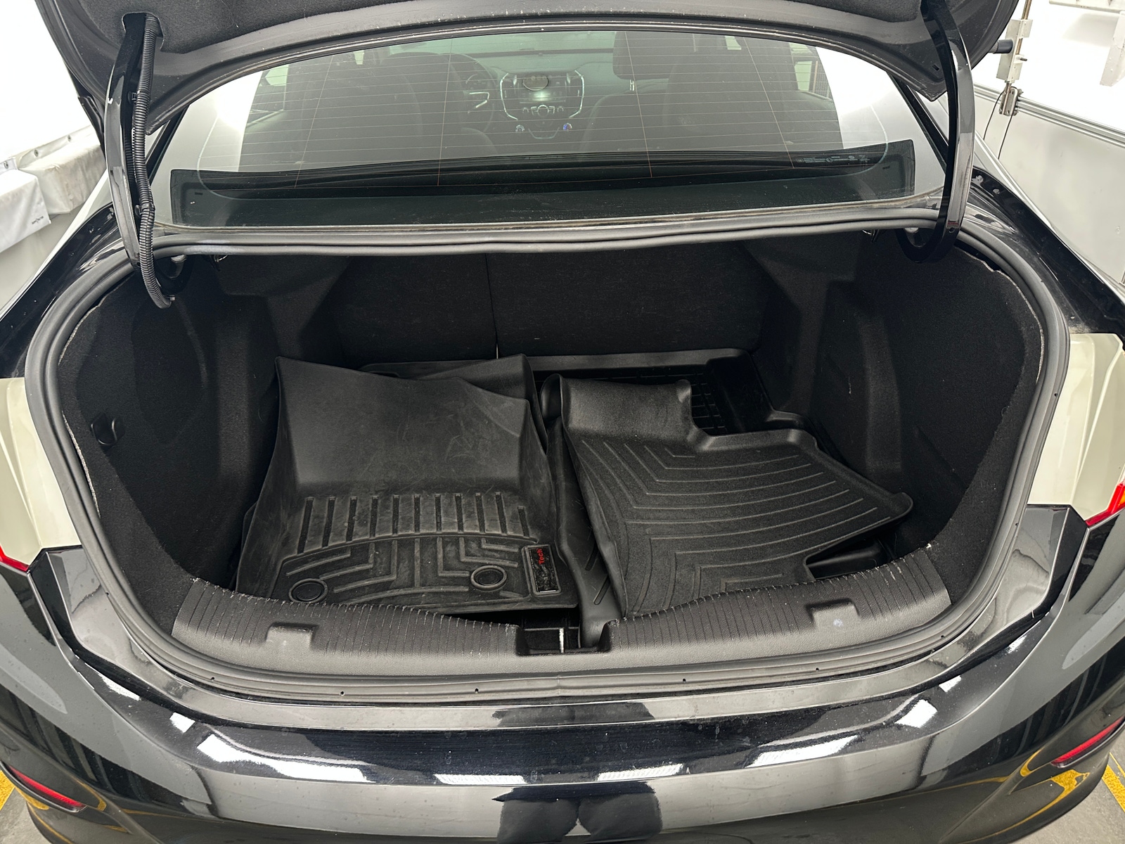 Thumbnail: 2016 Chevrolet Cruze - 6