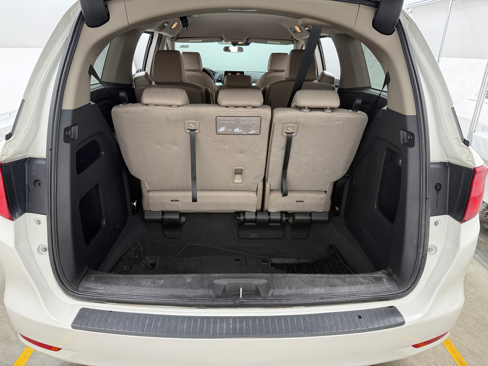 Thumbnail: 2019 Honda Odyssey - 7