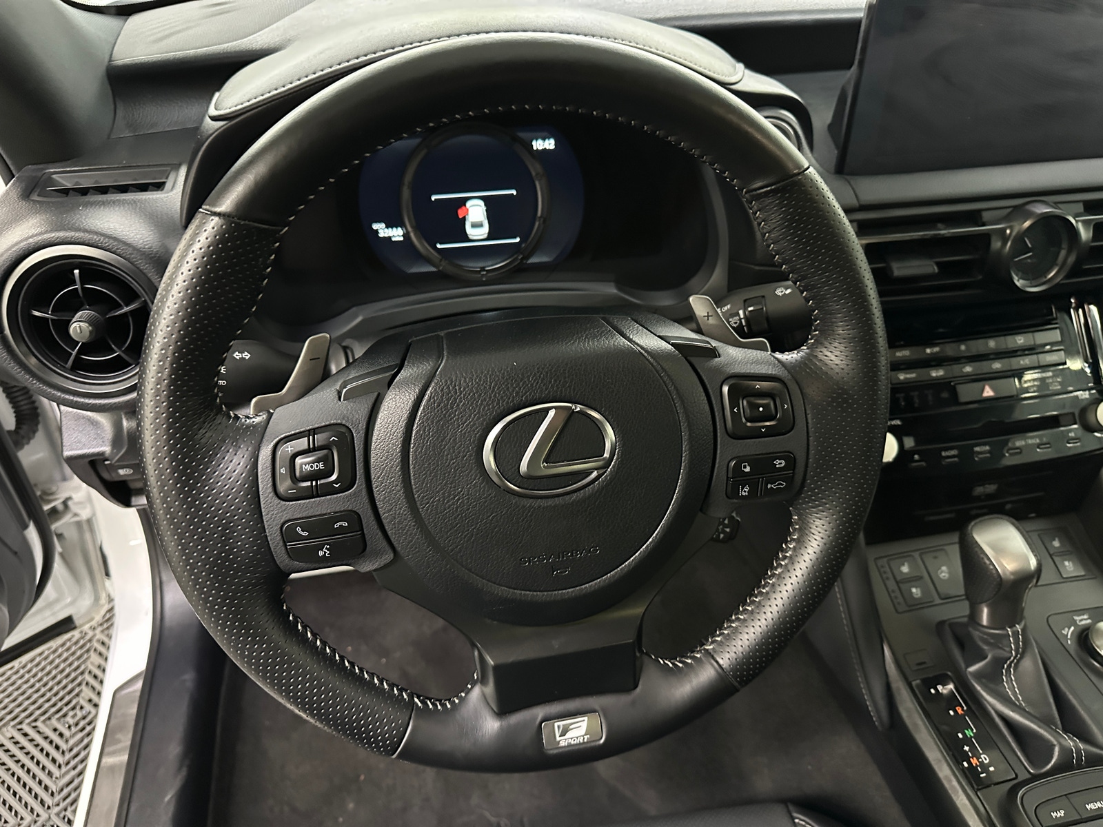 Thumbnail: 2023 Lexus IS - 4