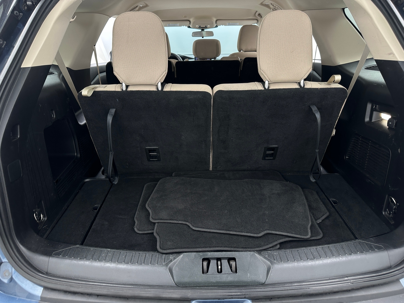 Thumbnail: 2020 Ford Explorer - 7