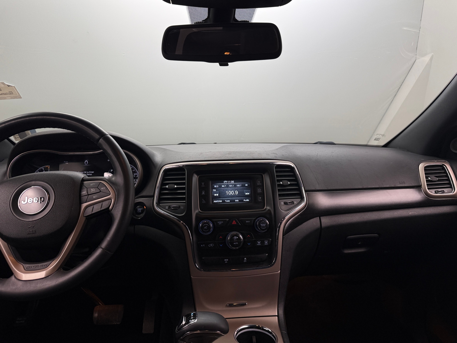 Thumbnail: 2014 Jeep Grand Cherokee - 3