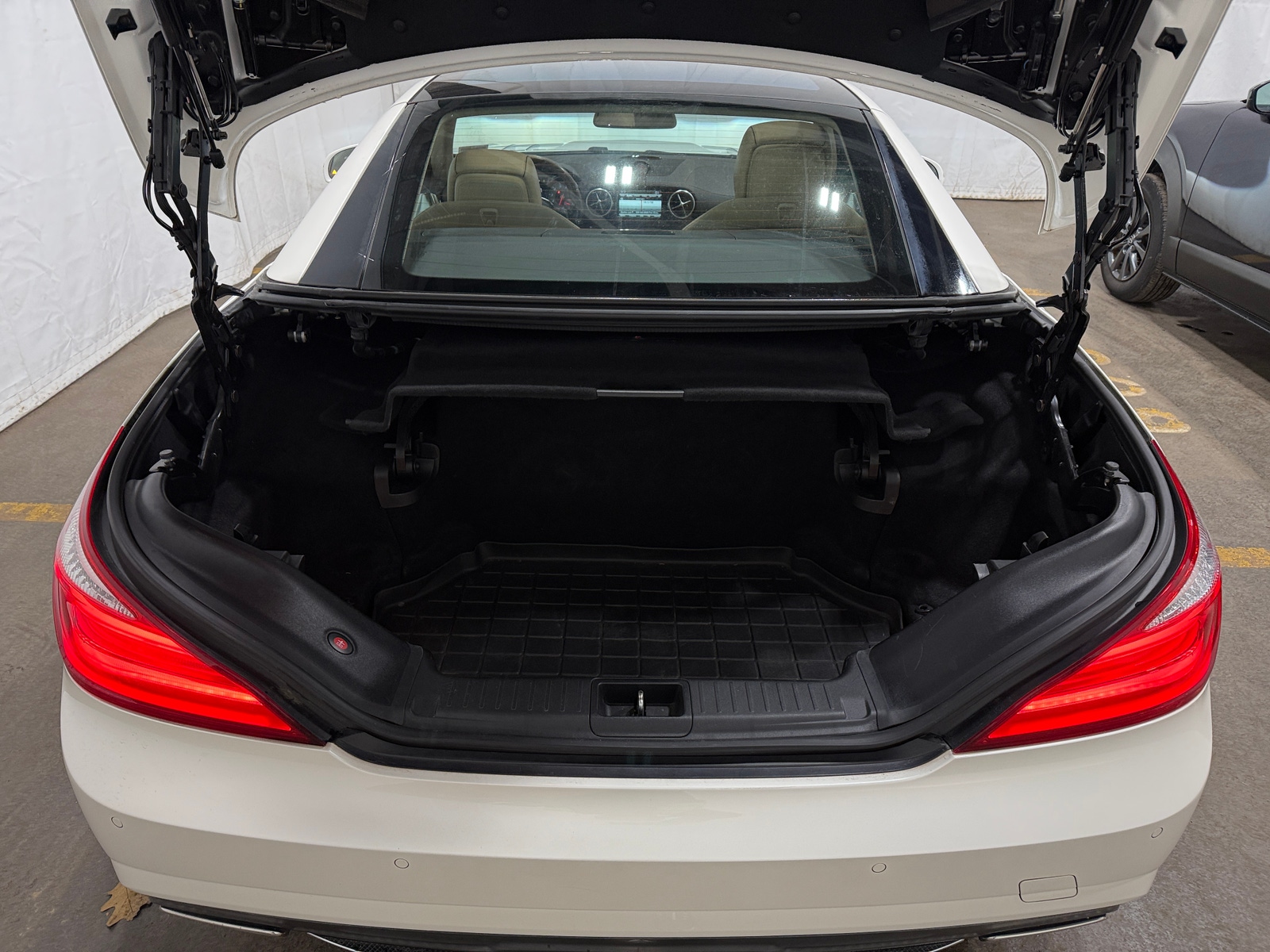 Thumbnail: 2015 Mercedes-Benz SL-Class - 5