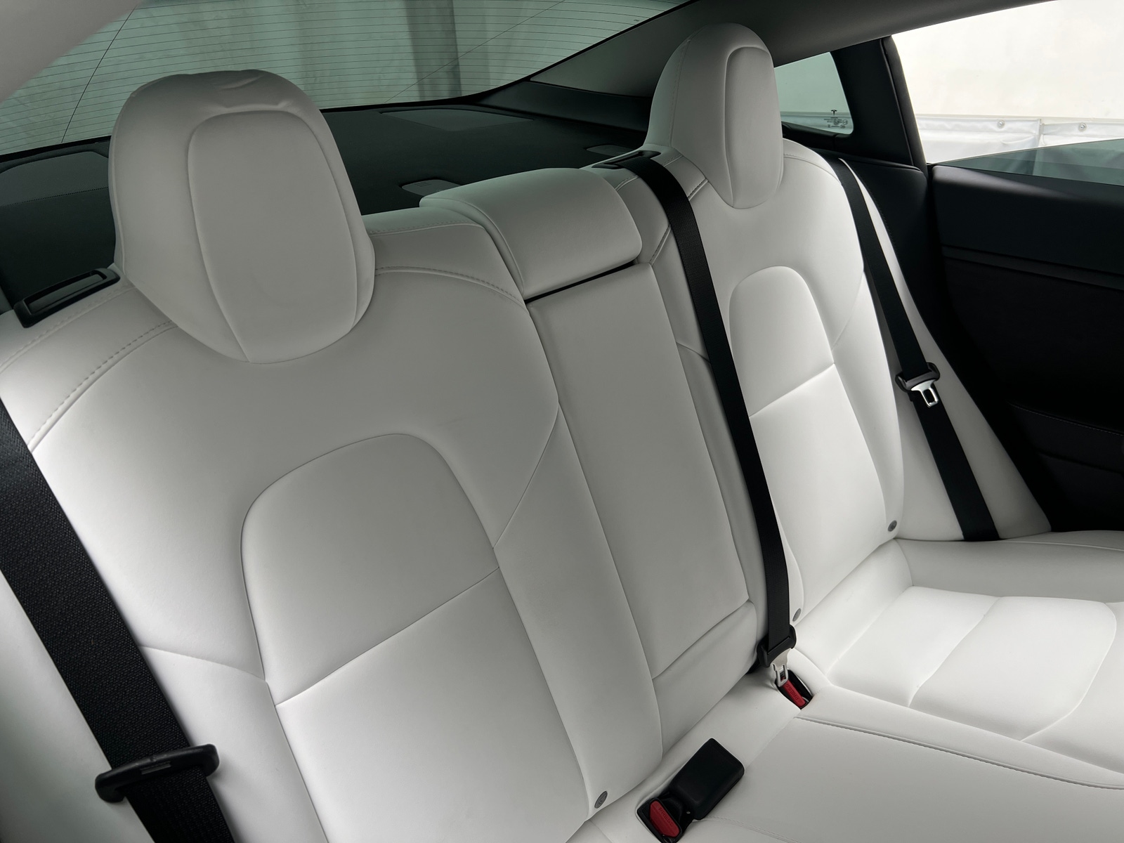 Thumbnail: 2022 Tesla Model 3 - 5