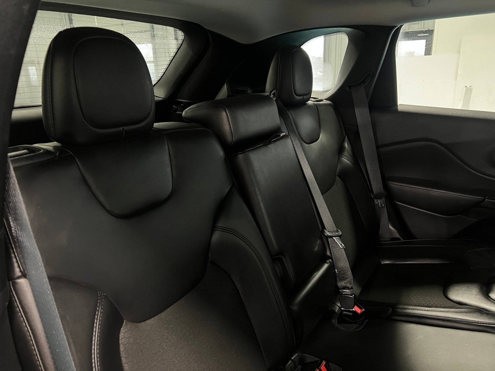 Thumbnail: 2021 Jeep Cherokee - 6