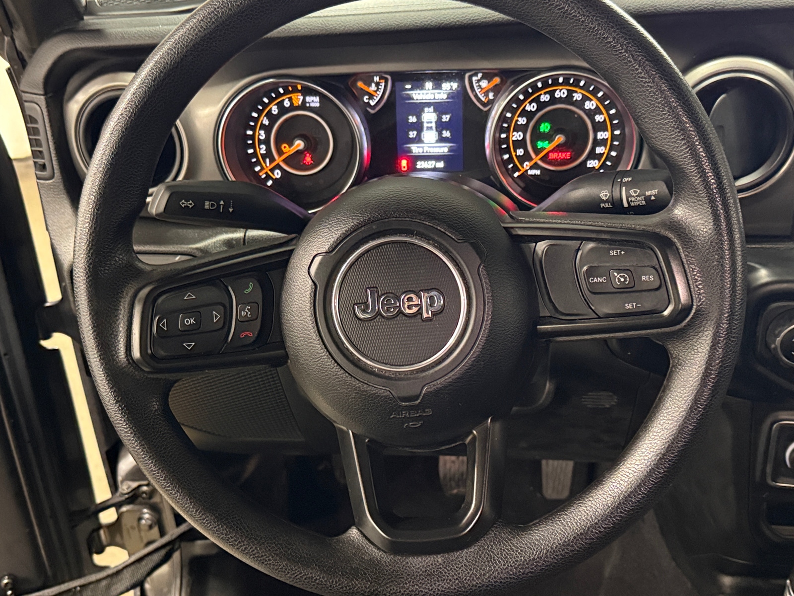 Thumbnail: 2022 Jeep Gladiator - 5