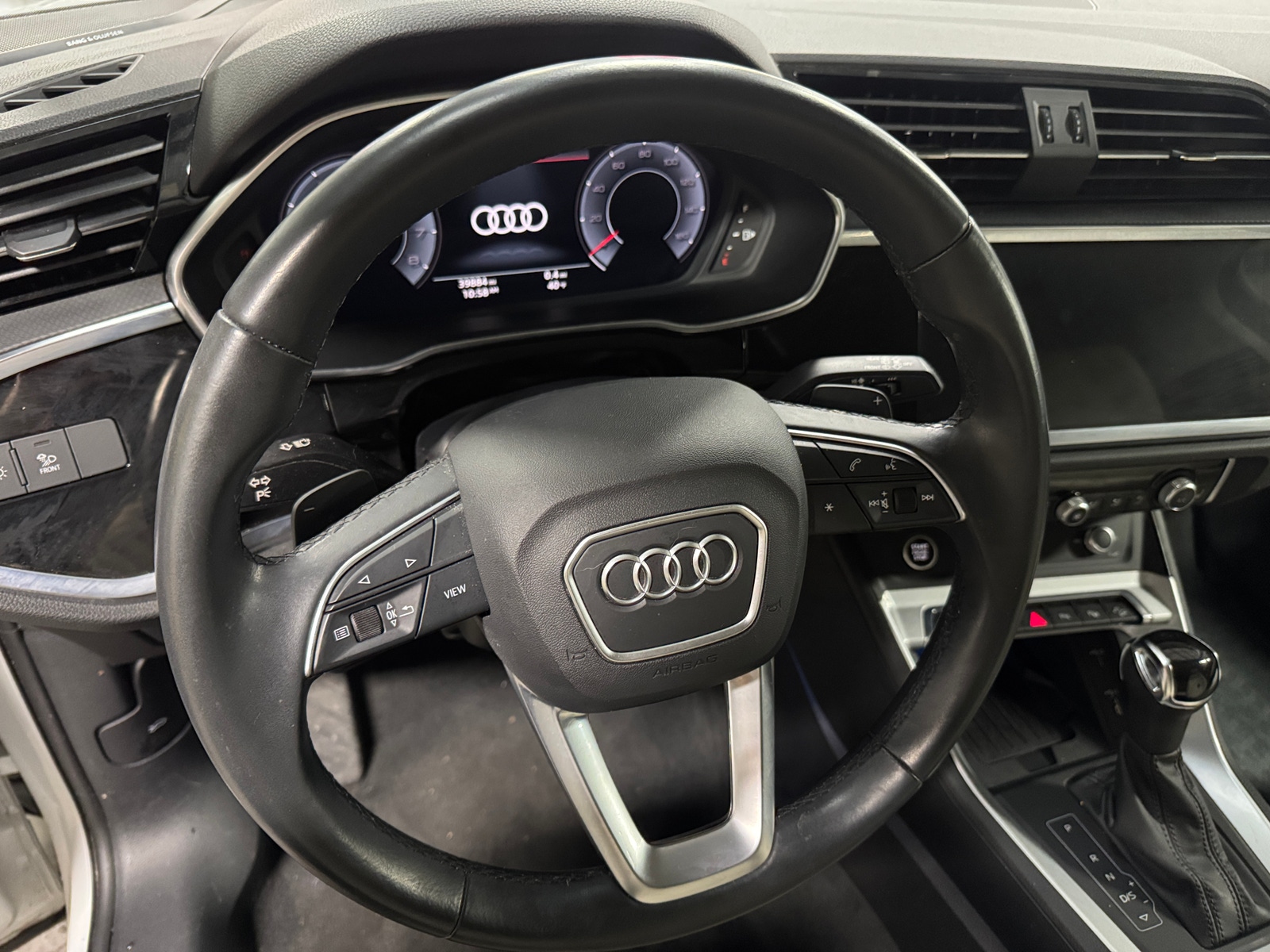 Thumbnail: 2021 Audi Q3 - 4