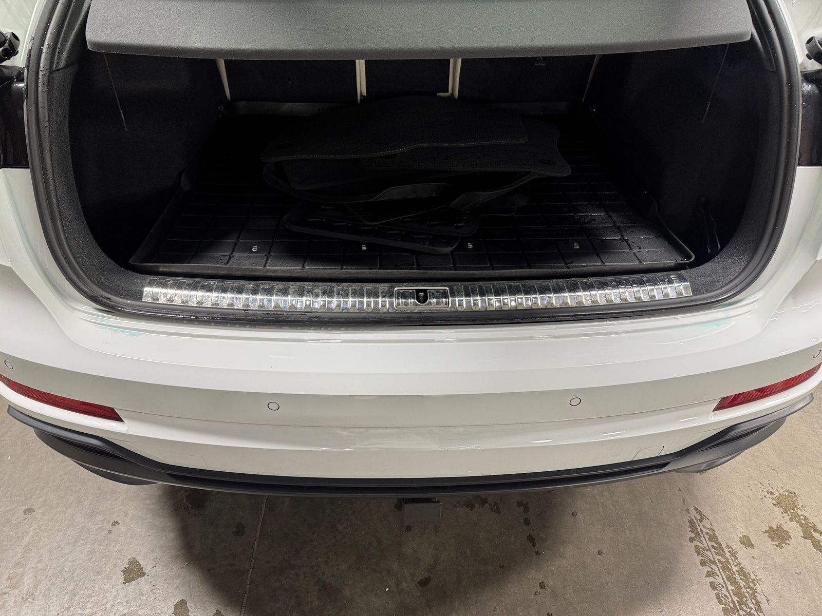 Thumbnail: 2021 Audi Q3 - 6