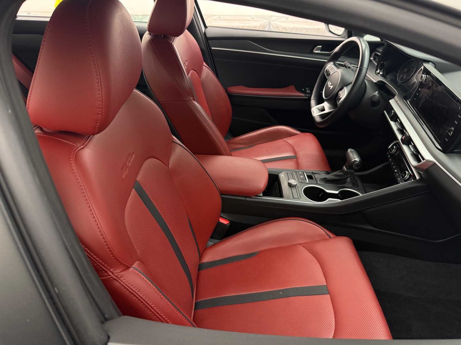 Thumbnail: 2023 Kia K5 - 2