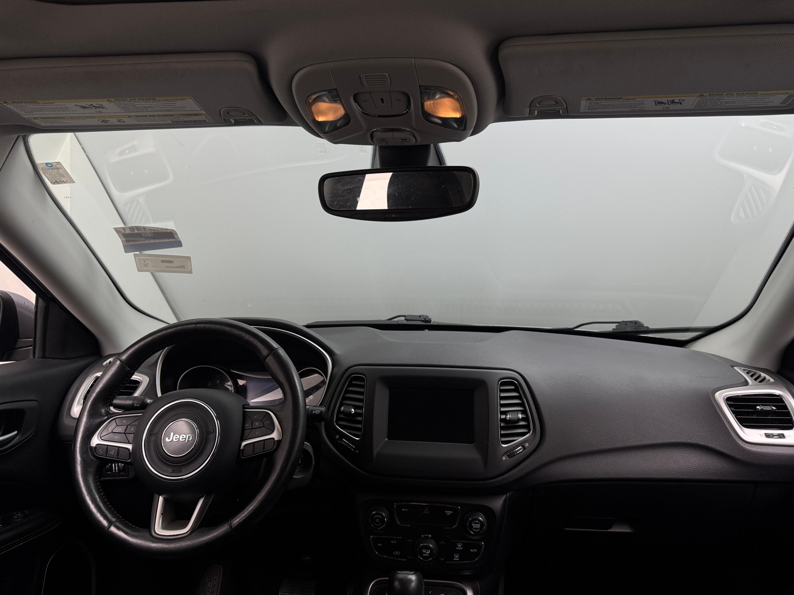 Thumbnail: 2018 Jeep Compass - 3