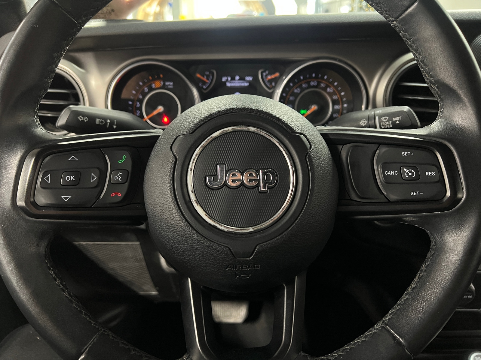 Thumbnail: 2018 Jeep Wrangler - 5