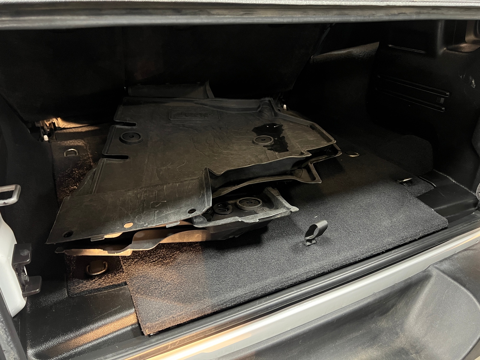 Thumbnail: 2018 Jeep Wrangler - 7