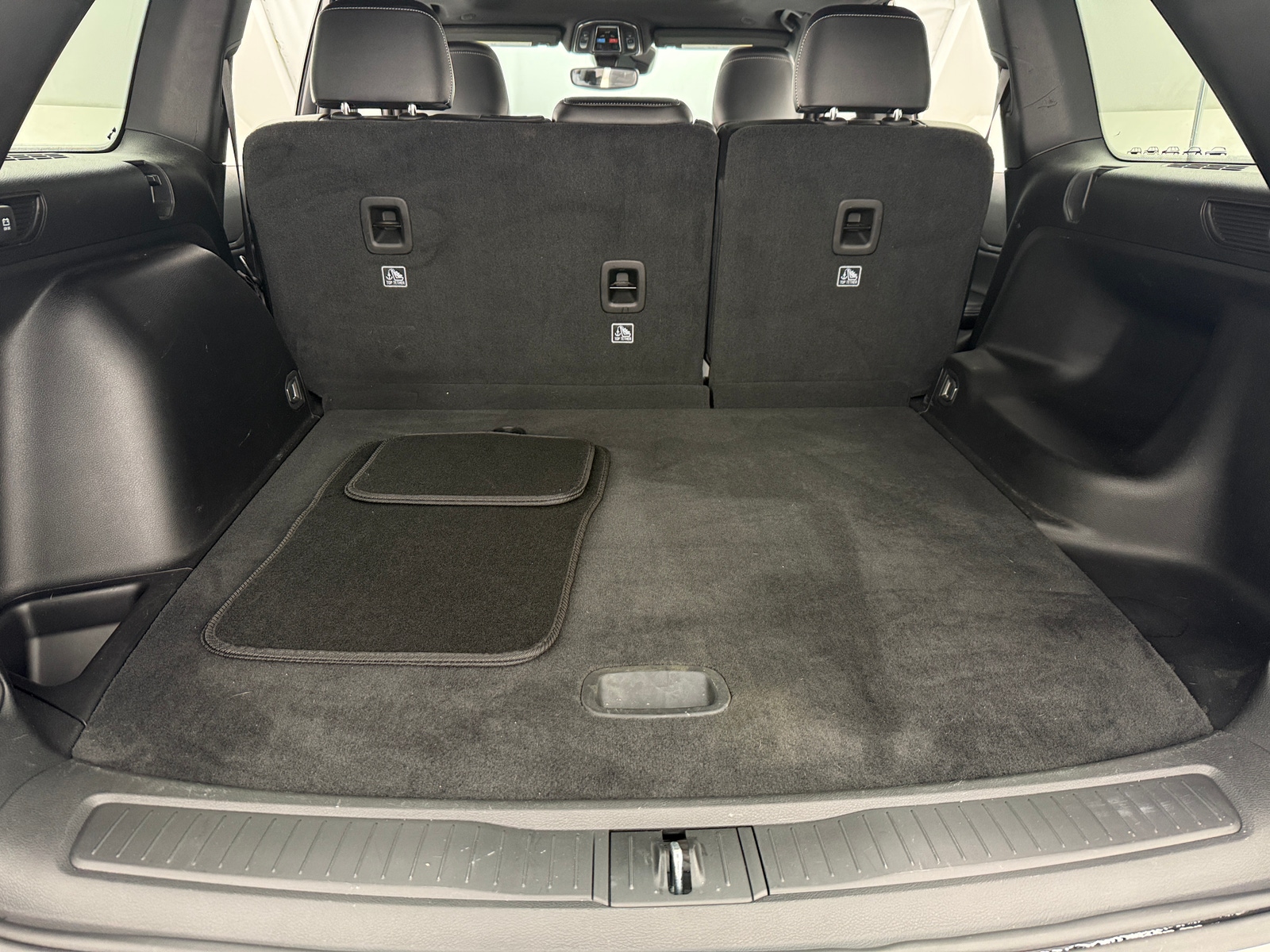 Thumbnail: 2024 Jeep Grand Cherokee - 6