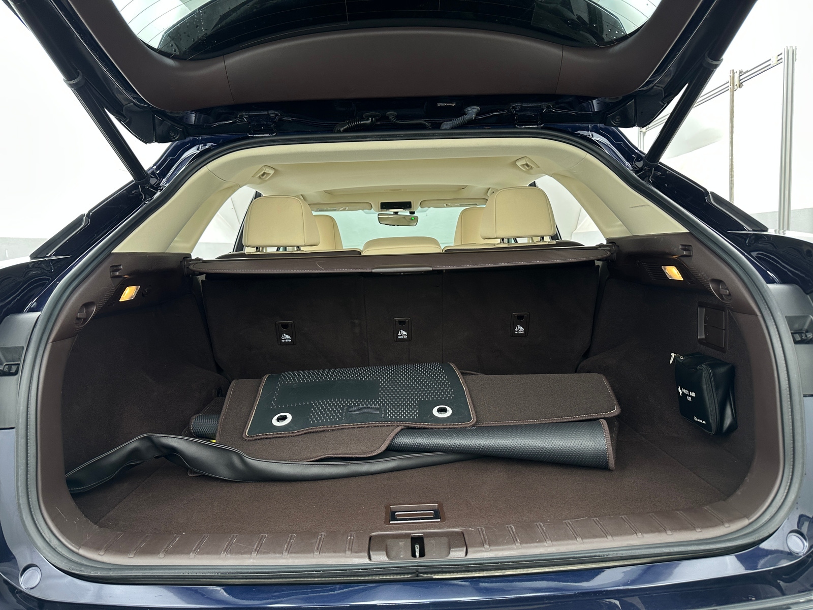 Thumbnail: 2016 Lexus RX - 6