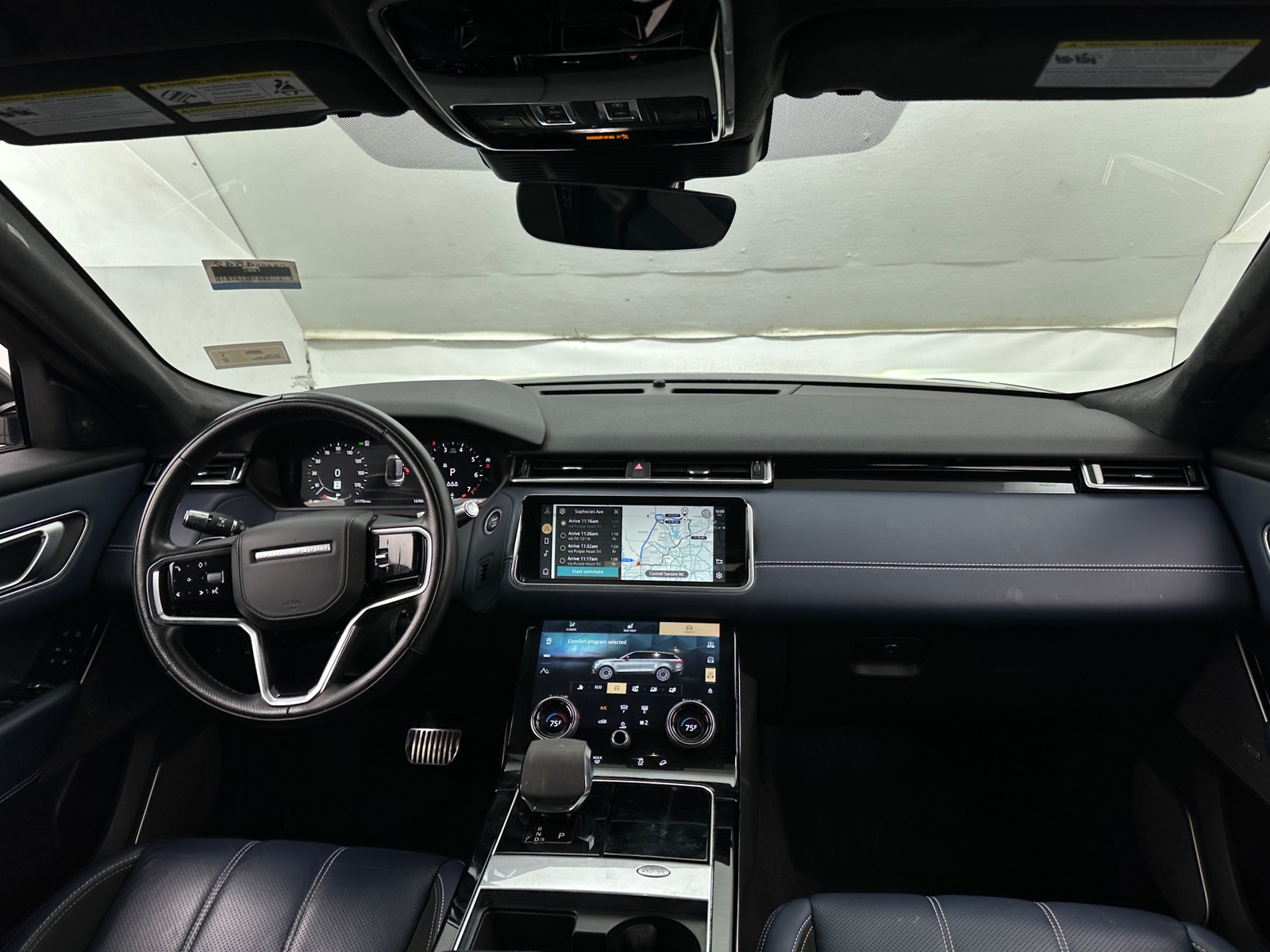 Thumbnail: 2021 Land Rover Range Rover Velar - 2