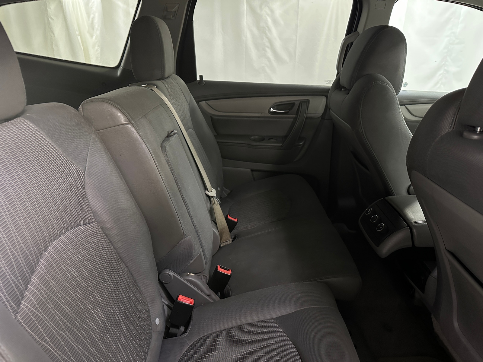 Thumbnail: 2017 Chevrolet Traverse - 6