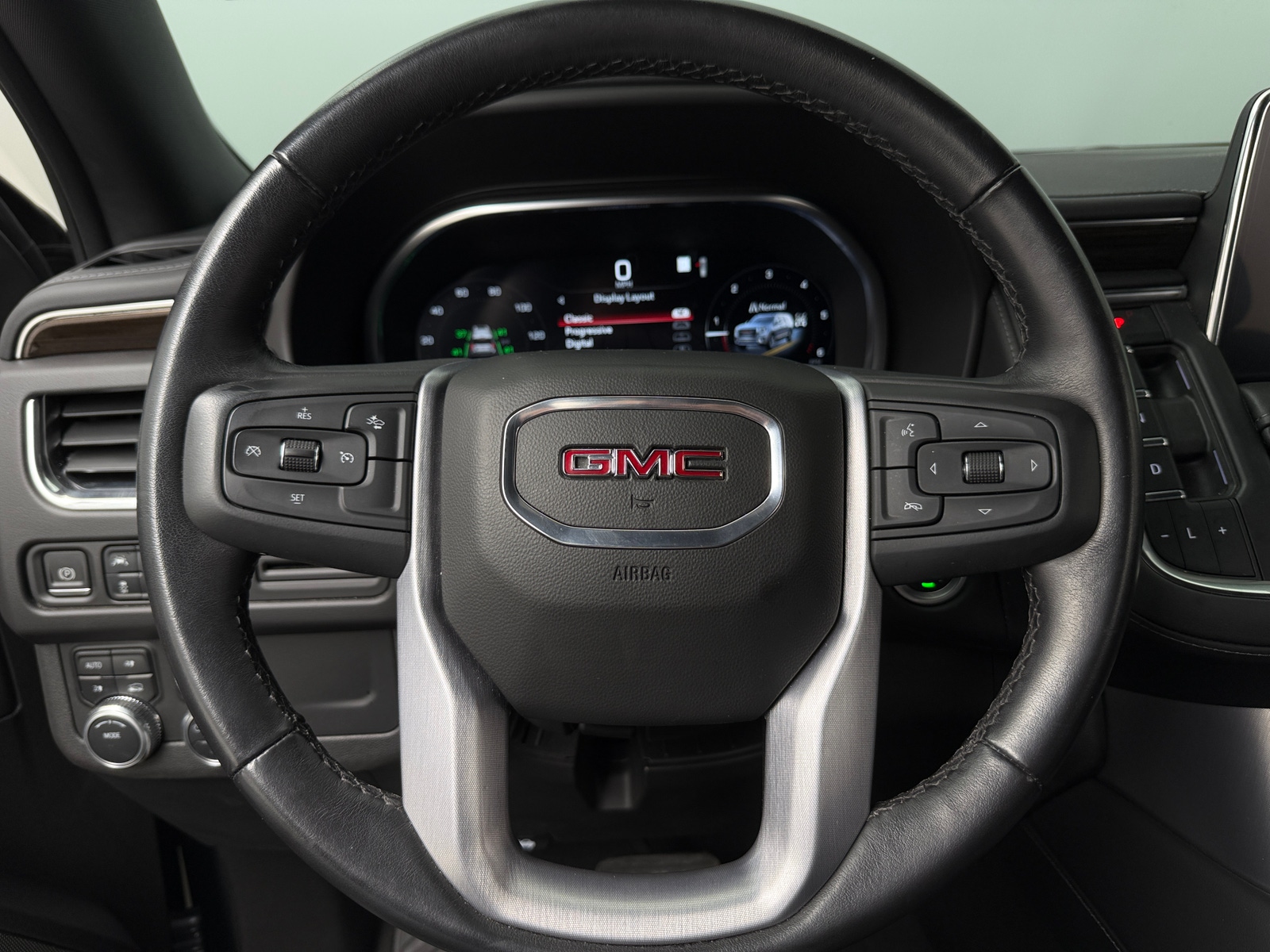 Thumbnail: 2022 GMC Yukon XL - 5