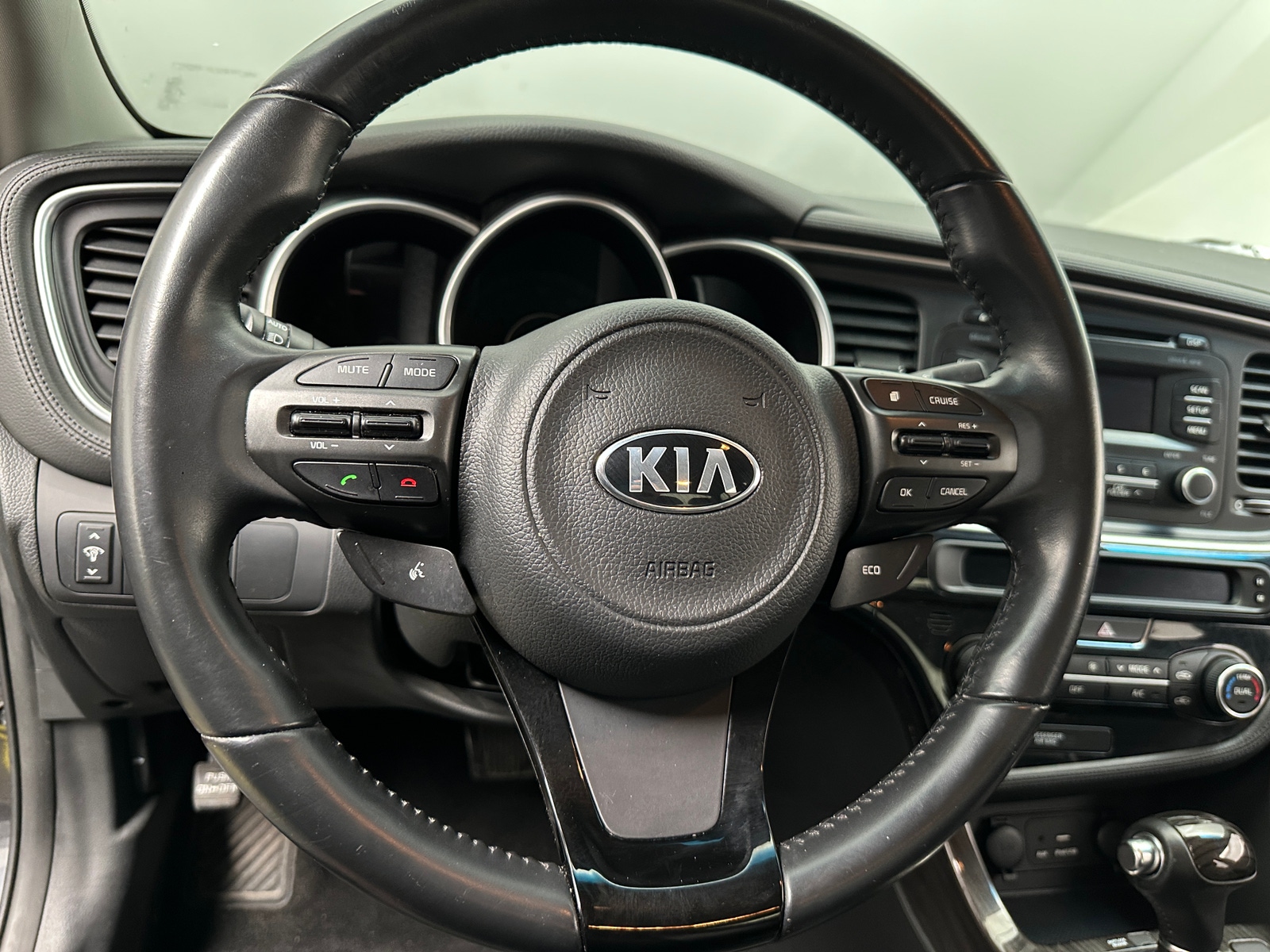 Thumbnail: 2015 Kia Optima - 4