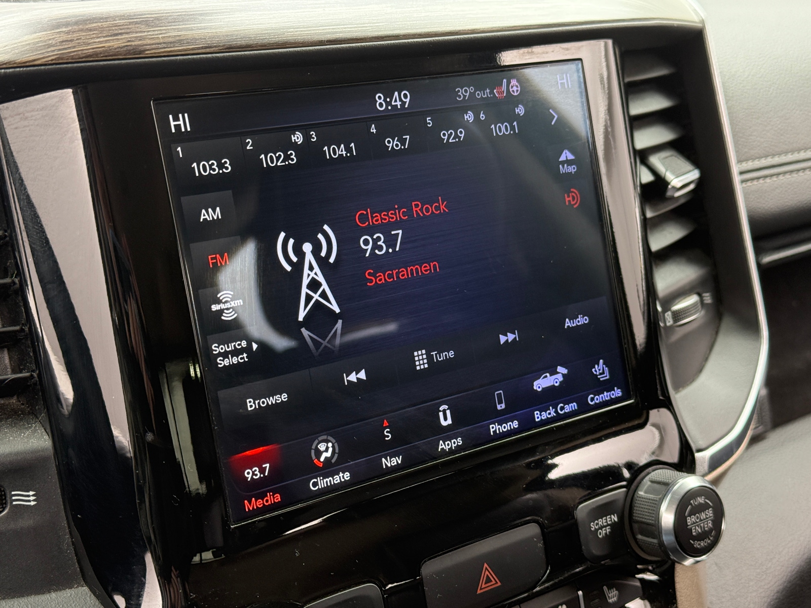 Thumbnail: 2019 RAM 1500 - 3