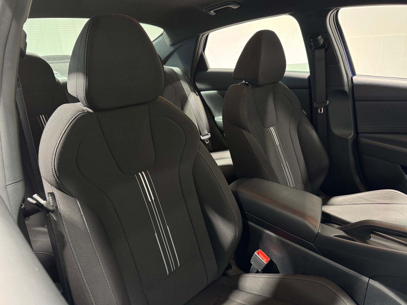 Thumbnail: 2025 Hyundai Elantra - 2