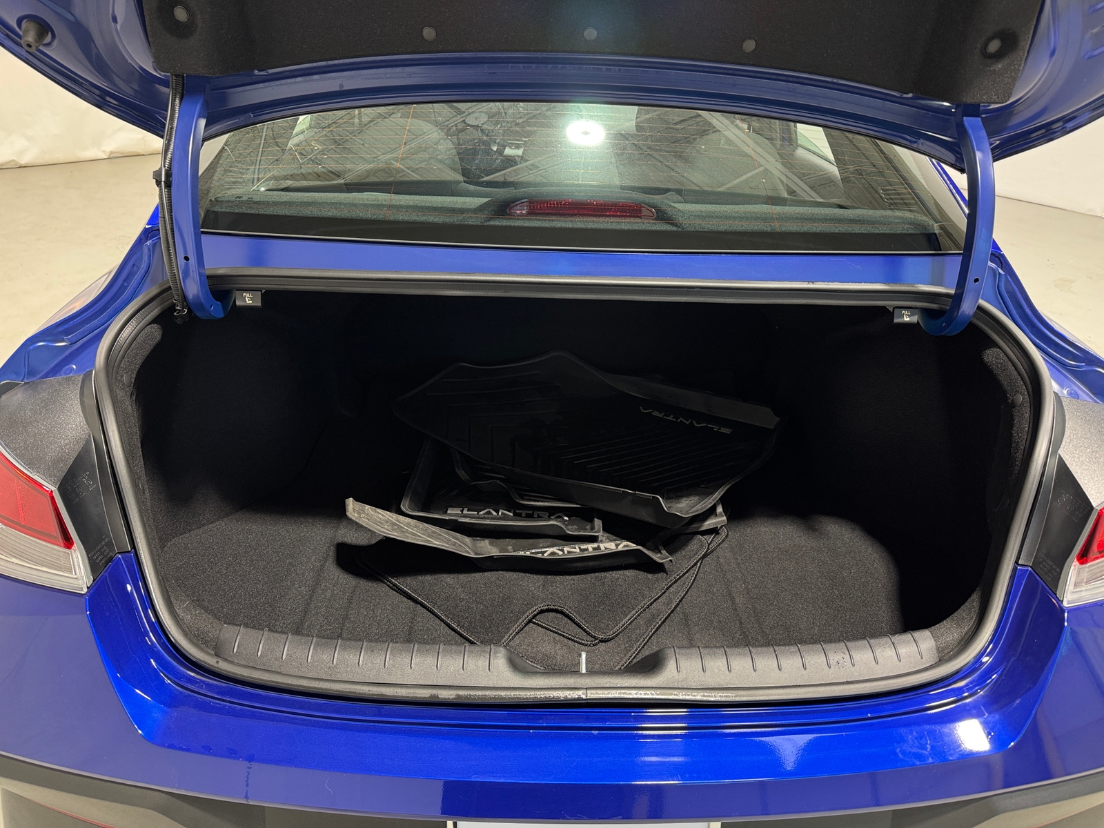 Thumbnail: 2025 Hyundai Elantra - 7