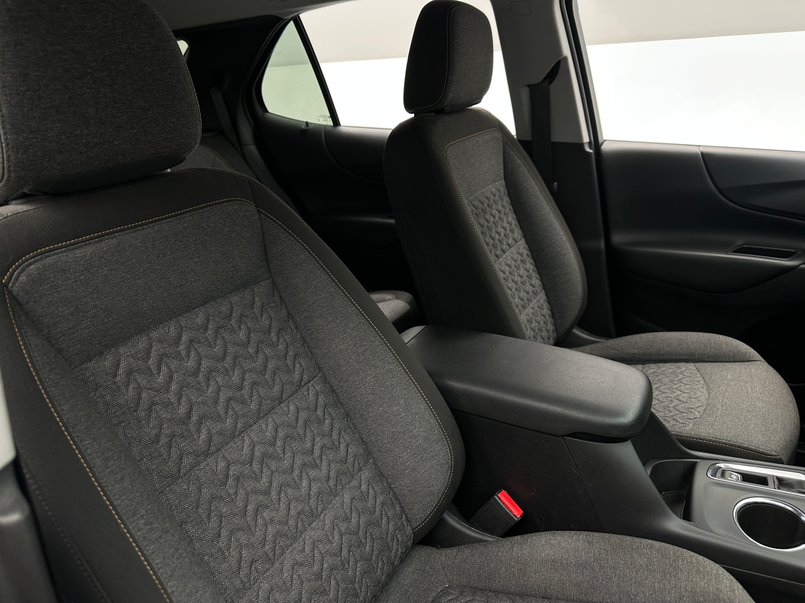 Thumbnail: 2023 Chevrolet Equinox - 2