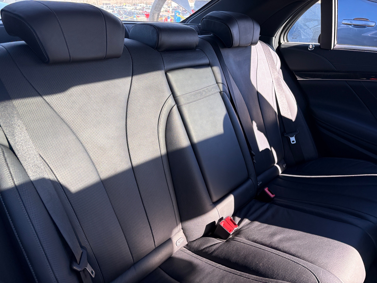 Thumbnail: 2015 Mercedes-Benz S-Class - 5