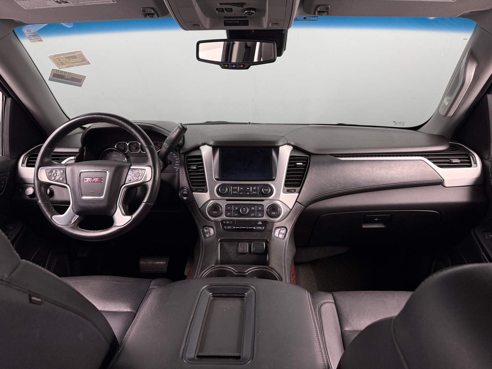 Thumbnail: 2018 GMC Yukon - 2