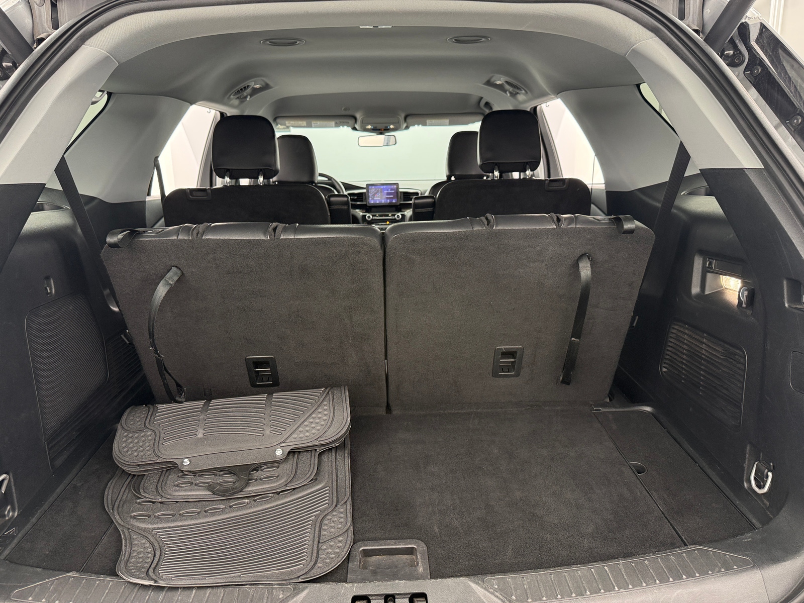 Thumbnail: 2024 Ford Explorer - 6