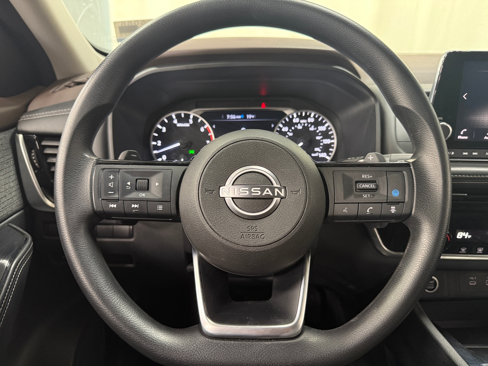 Thumbnail: 2022 Nissan Rogue - 5