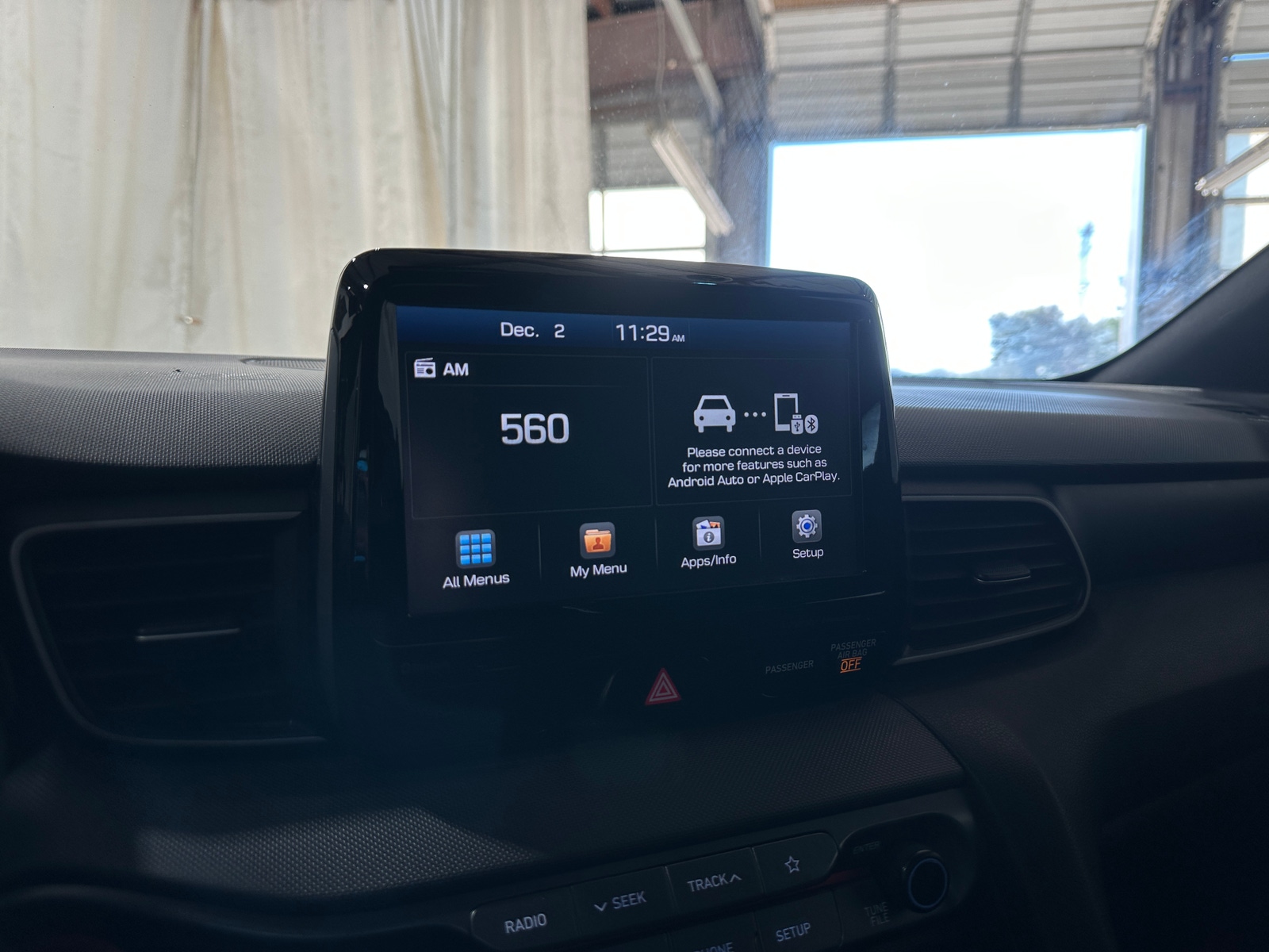 Thumbnail: 2019 Hyundai Veloster - 3